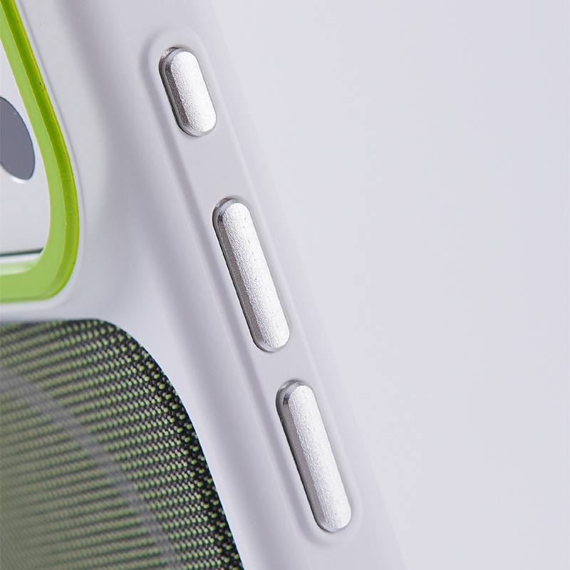 マグセーフ対応iPhoneケース用マグネティックアニメーショ - Tech Accessories Hard Case のレビューと価格