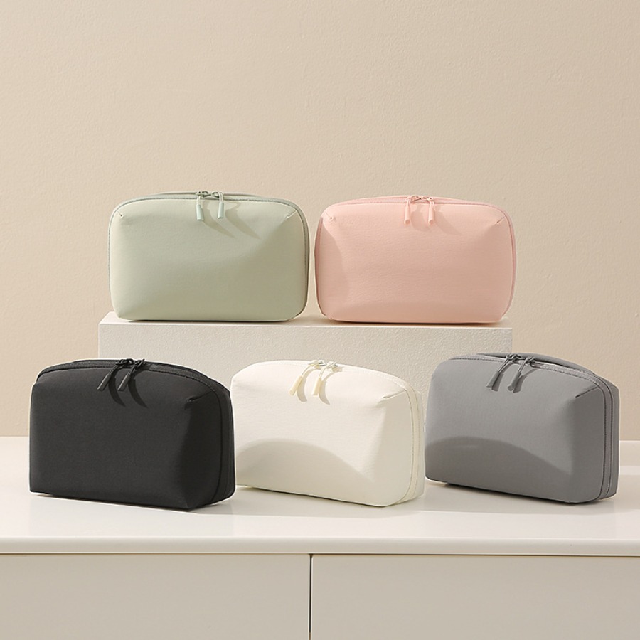 ポータブルトラベルコードオーガナイザー、電子機器収納ケース（ - Tech Accessories To Gift のレビューと価格