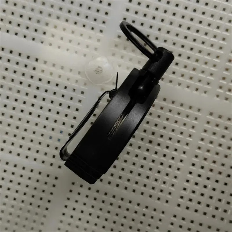 盗難防止メタル製、簡単に引き抜けるバックル付きロープ、伸縮式 - Xray Tech Accessories のレビューと価格